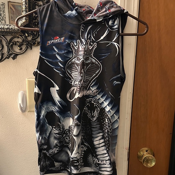 shruumz Tops - Black and Gray Cobra Graphic Sleeveless Hoodie